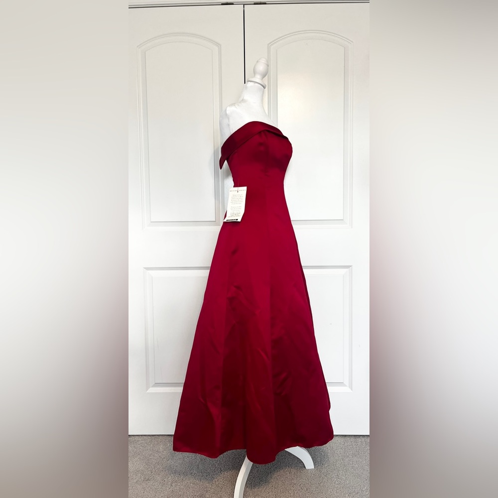 NWT vintage Gantos red satin strapless formal wedding prom dress with shawl